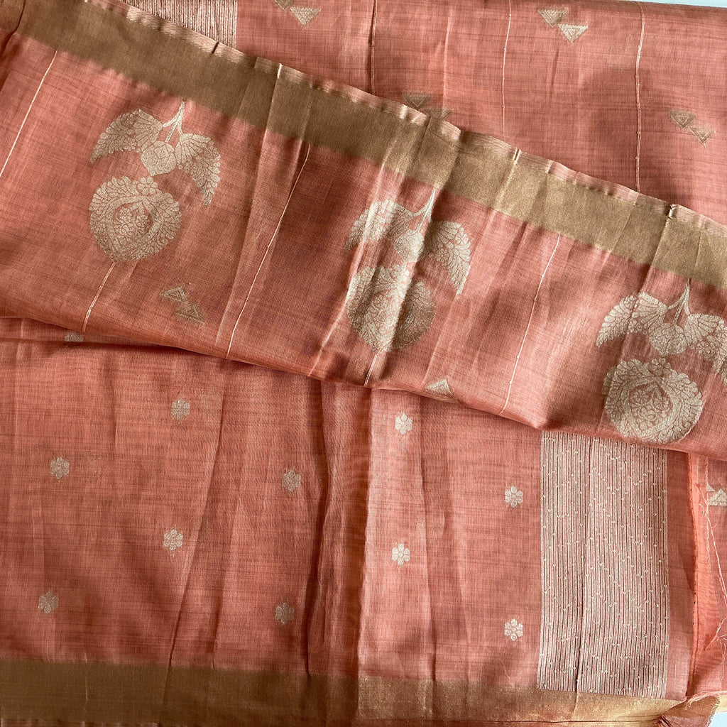 PREMIUM JAMDANI  MUL COTTON  PEACH AND ORANGE SAREE