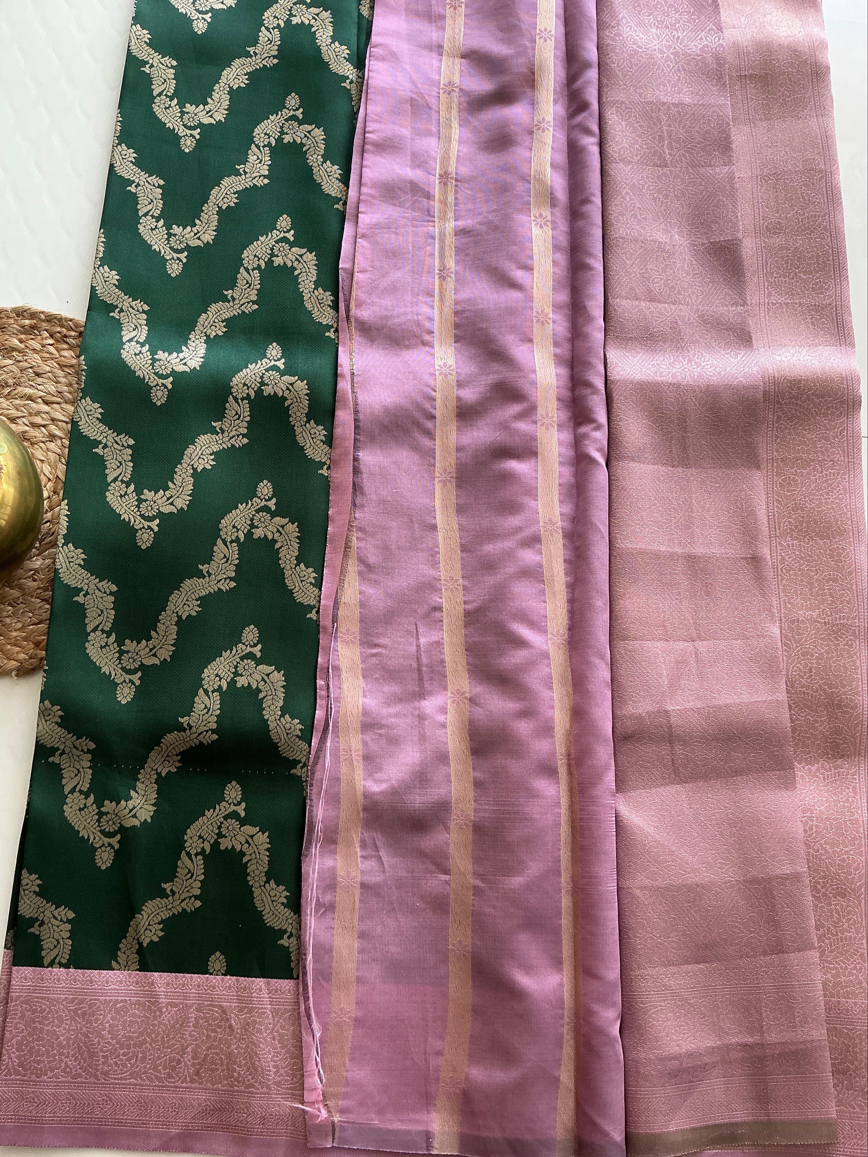 PREMIUM PATTU CONTRAST BORDER GREEN AND PINK SAREE