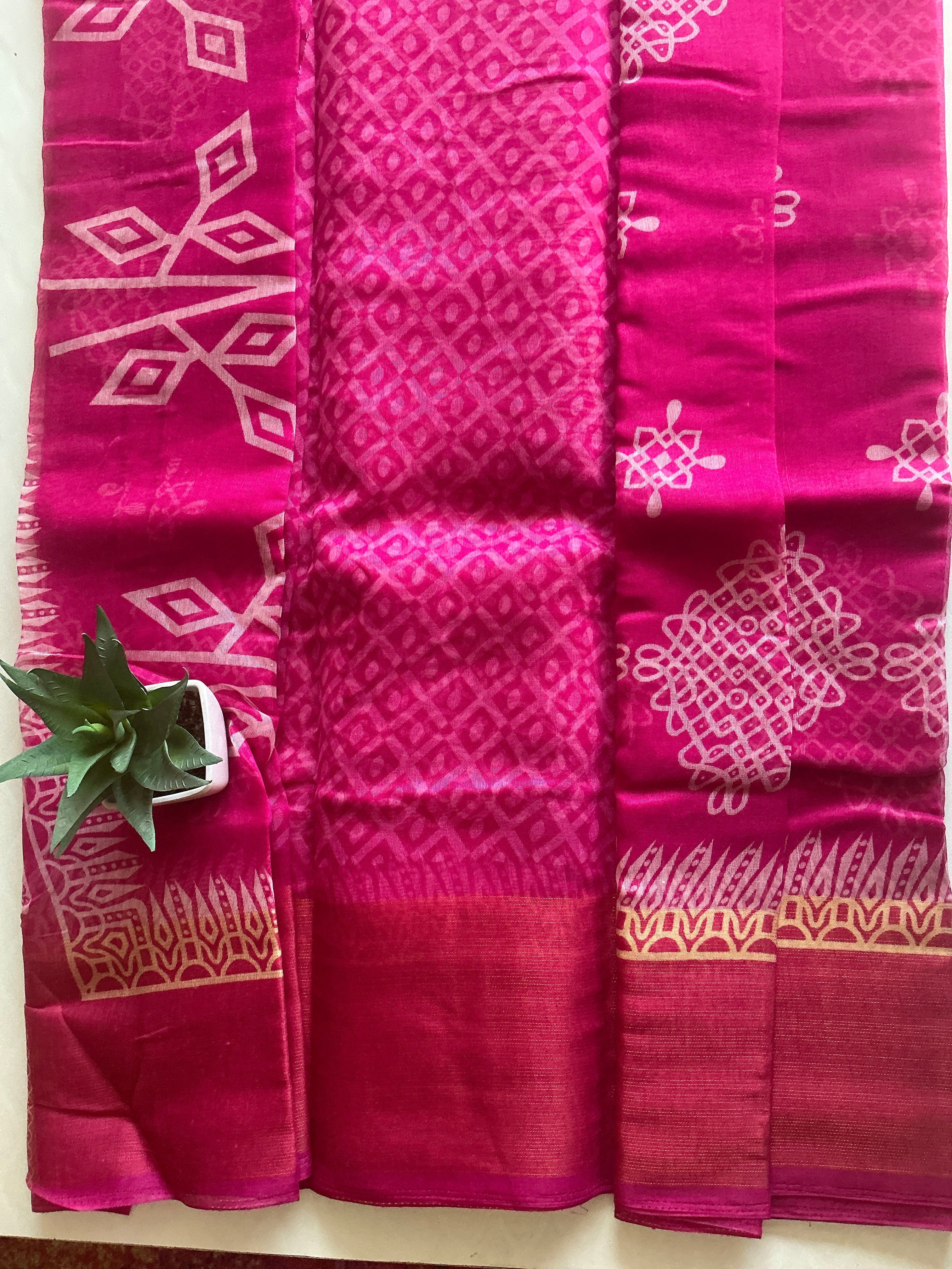 PREMIUM COTTON PINK MUGULU SAREE