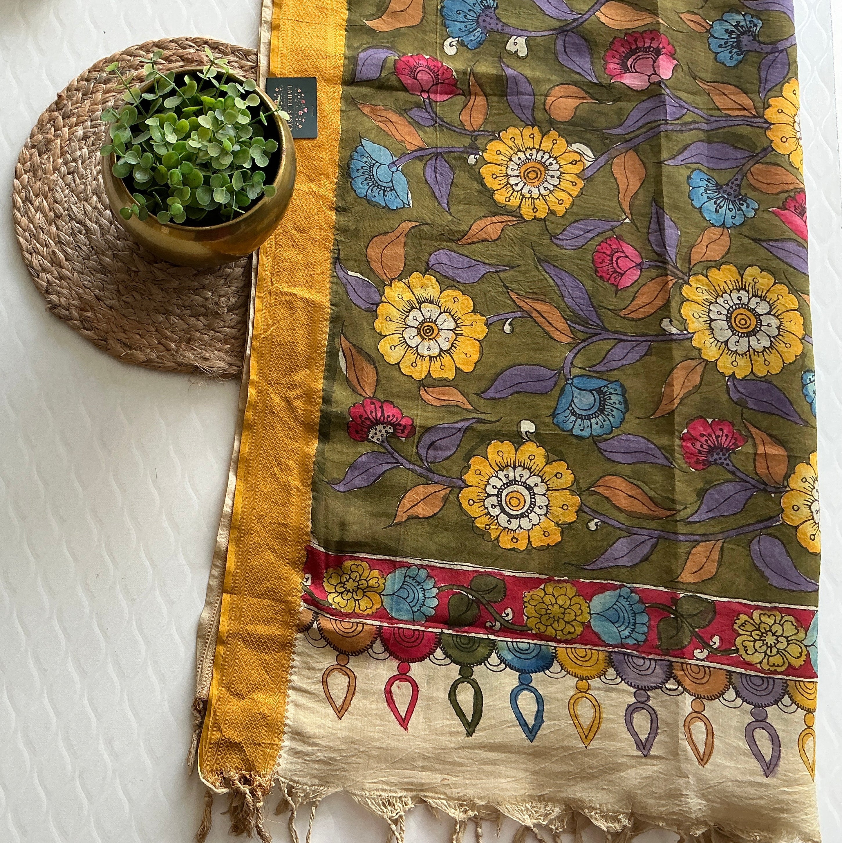 PREMIUM KALANKARI PESARA GREEN AND GOOLD BORDER DUPATTA