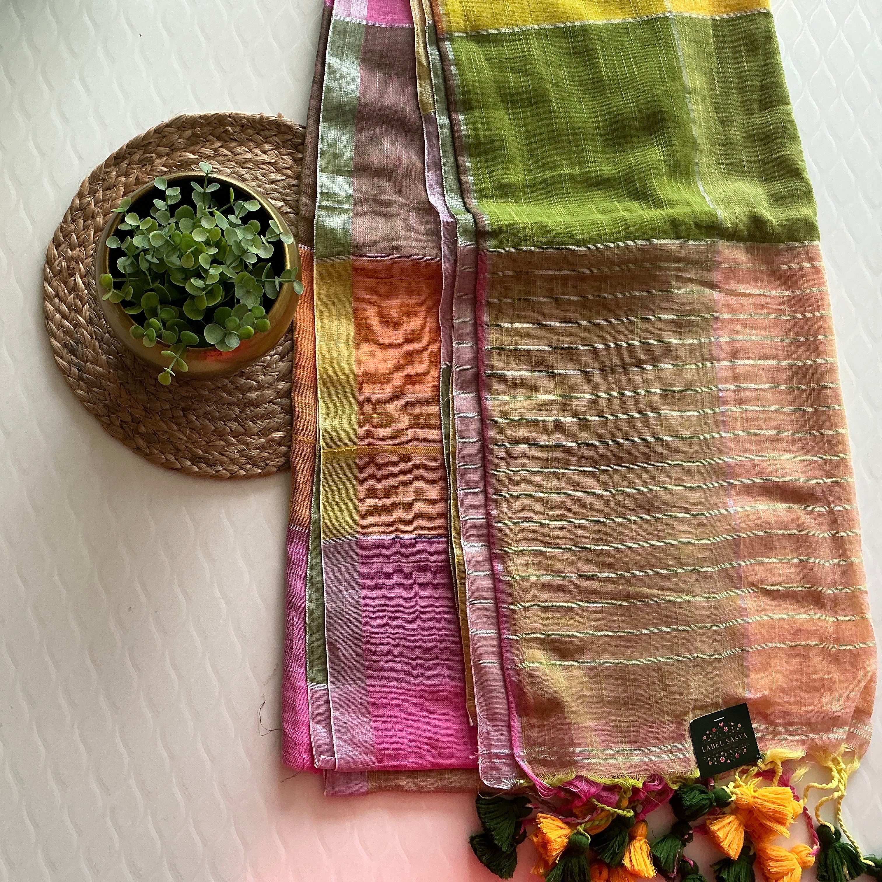 PREMIUM PURE LENIN CHECKS SAREE MULTI COLOUR