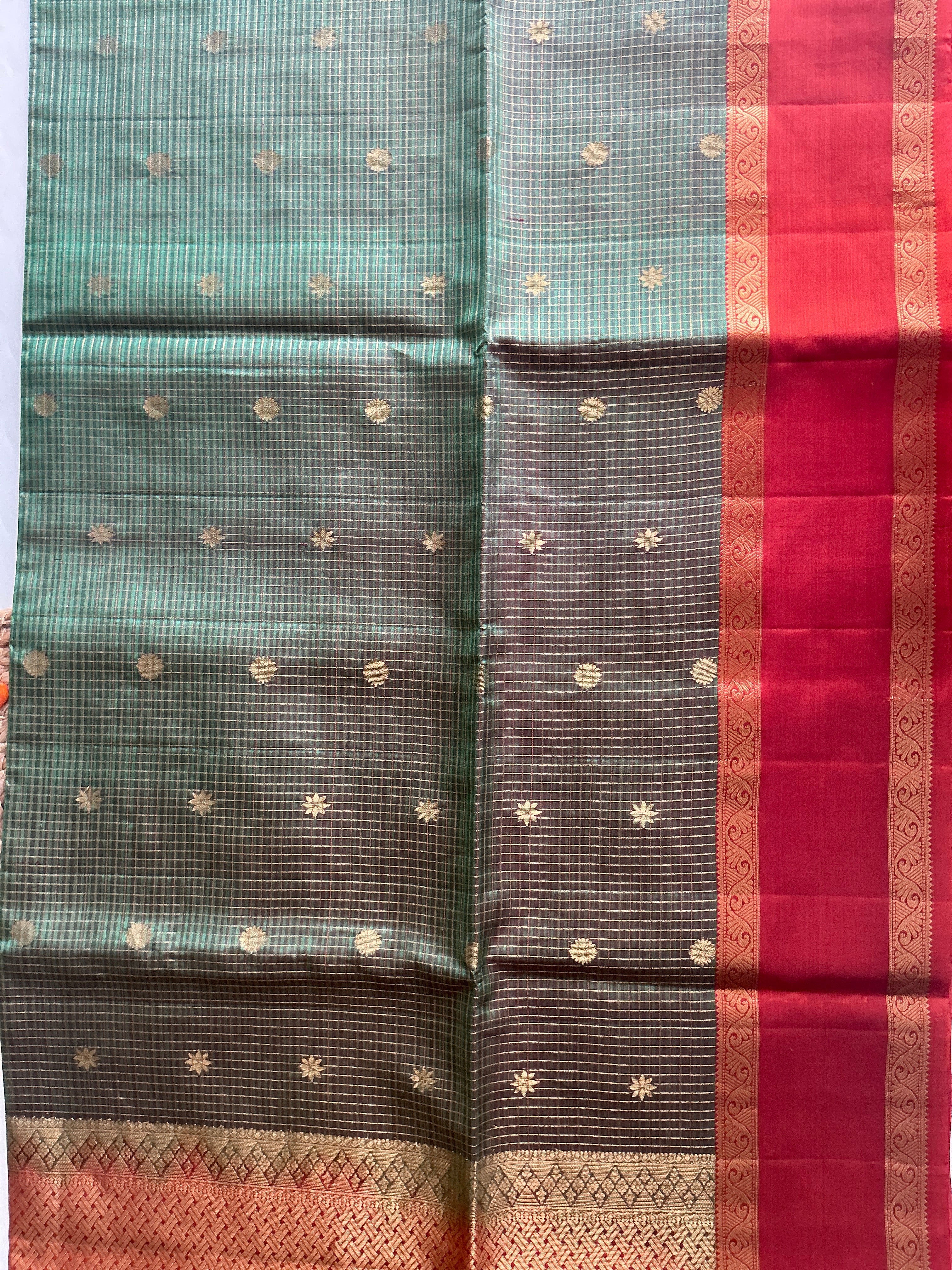 ROYAL PISTA GREEN AND ORANGE BUTTAS KACHI PATTU SAREE