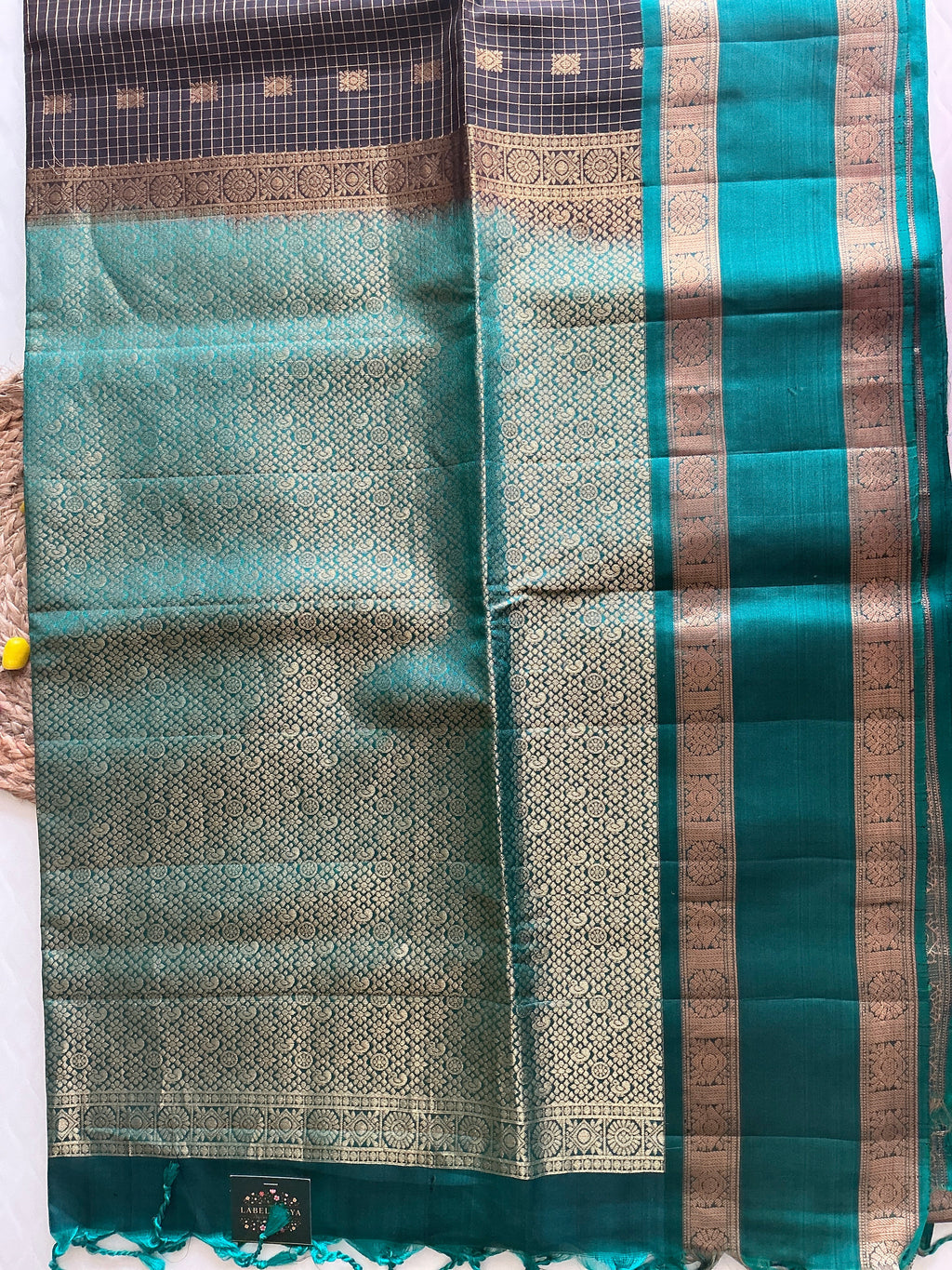 PREMIUM KANCHI  PATTU SAREE DARK BROWAN AND SKY BLUE BUTTAS